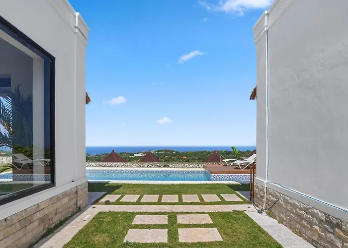 Large 3br En Ocean Views! Stunning Private Pool, Big Kitchen #22 Villa *