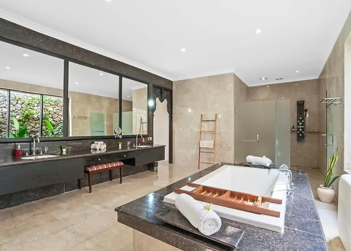 Large 3br En Ocean Views! Stunning Private Pool, Big Kitchen #22 *