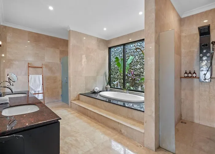Large 3br En Ocean Views! Stunning Private Pool, Big Kitchen #22